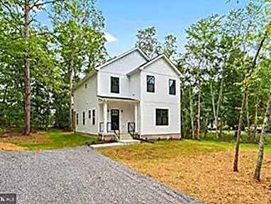 515 Constitution Blvd, Locust Grove, VA 22508